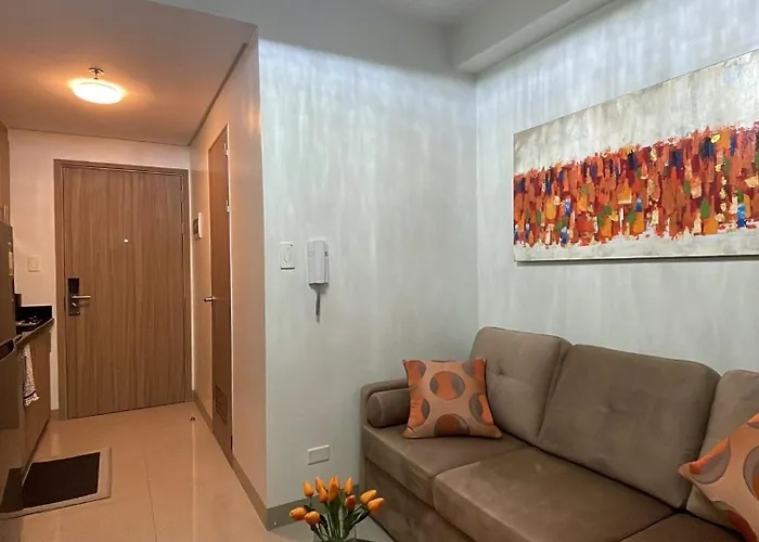 Modern Sanctuary Near - Moa Apartment Manila