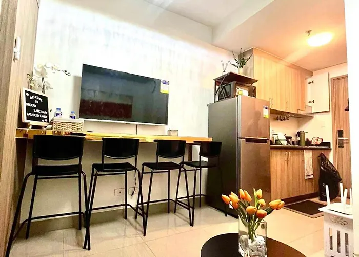 Modern Sanctuary Near - Moa *